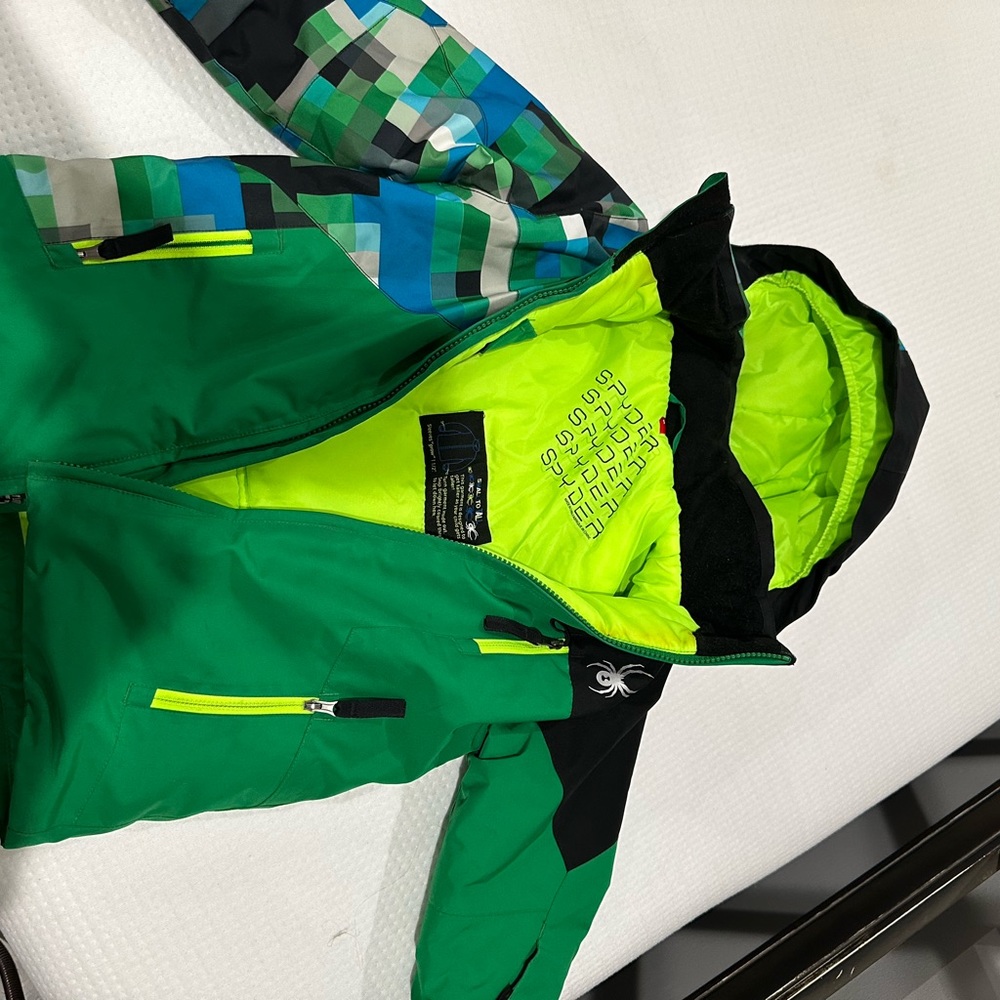Spyder kids ski coat